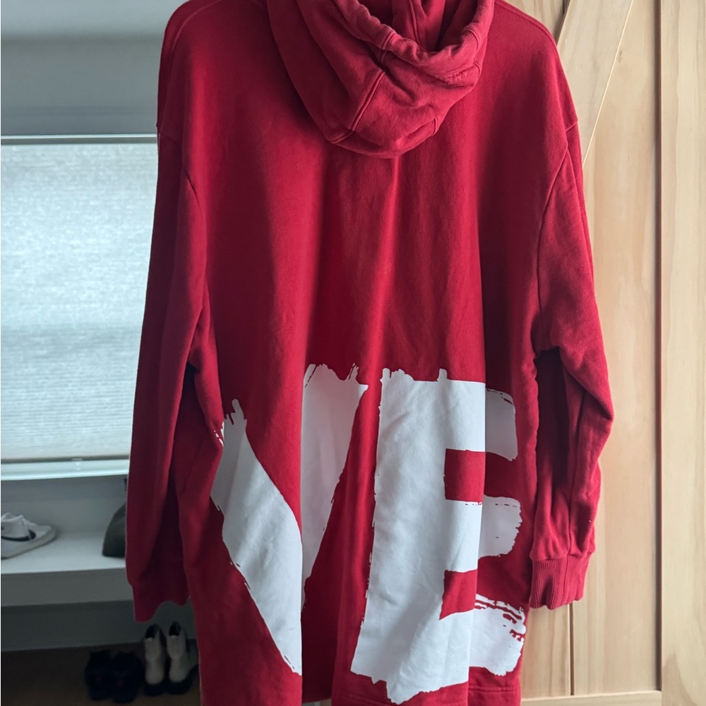 Burberry Red Hoodie with Large White Love Graphic - Picture 2 of 5